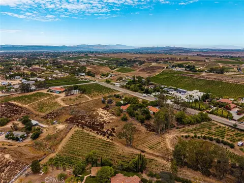 View/Area - 33545 Madera De Playa, Temecula, CA 92592 photo 15 of 26