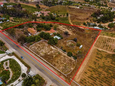 View/Area - 33545 Madera De Playa, Temecula, CA 92592 photo 8 of 26