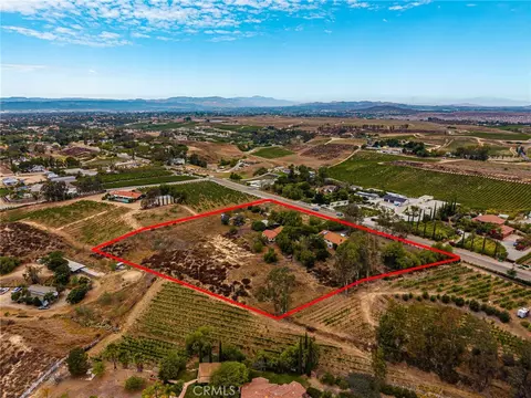 View/Area - 33545 Madera De Playa, Temecula, CA 92592 photo 20 of 26