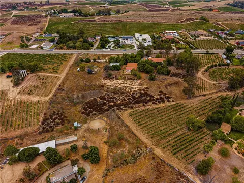 View/Area - 33545 Madera De Playa, Temecula, CA 92592 photo 19 of 26