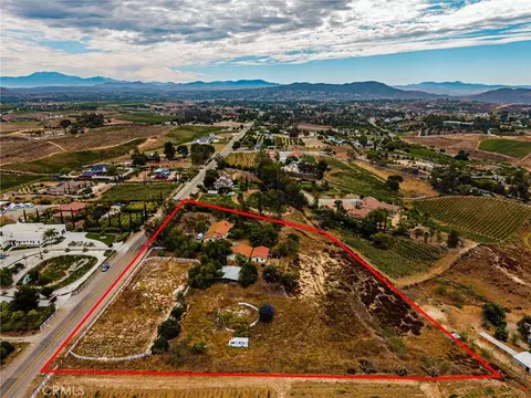 View/Area - 33545 Madera De Playa, Temecula, CA 92592 photo 5 of 26