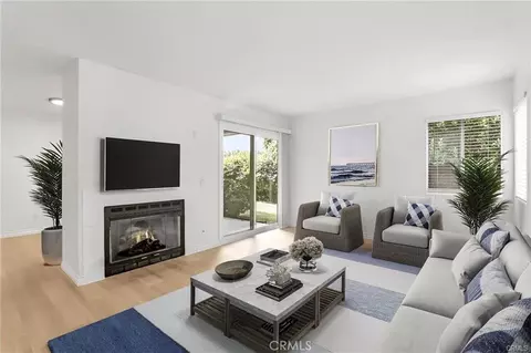 Living - 44 Corniche Dr #A, Dana Point, CA 92629 photo 3 of 3