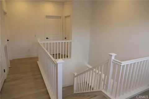Entry Way - 131 Brooks Ct, Simi Valley, CA 93065 photo 4 of 6