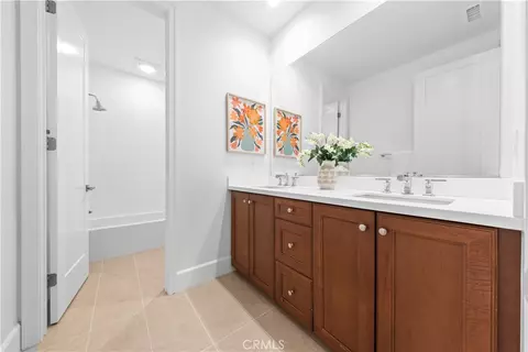 Bath - 149 Summerland, Irvine, CA 92602 photo 2 of 2