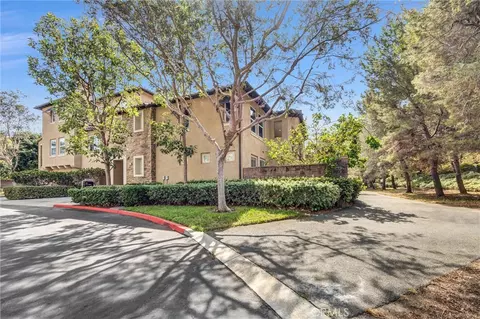 Exterior - 231 Lonetree, Irvine, CA 92603 photo 2 of 3