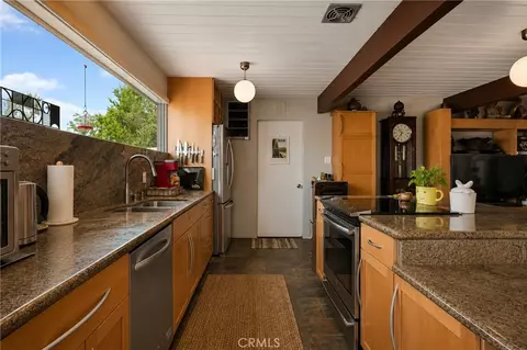 Kitchen - 3812 E Casselle Ave, Orange, CA 92869 photo 2 of 2