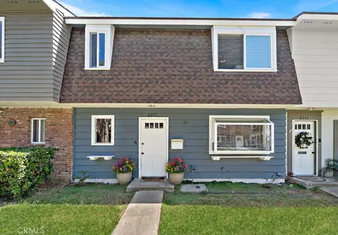 8215 Deerfield Dr, Huntington Beach, CA 92646
