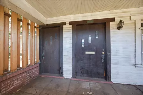 1338 4th, Los Angeles, CA 90019