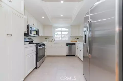 Kitchen - 2310 Cascade, Tustin, CA 92782 photo 1 of 3