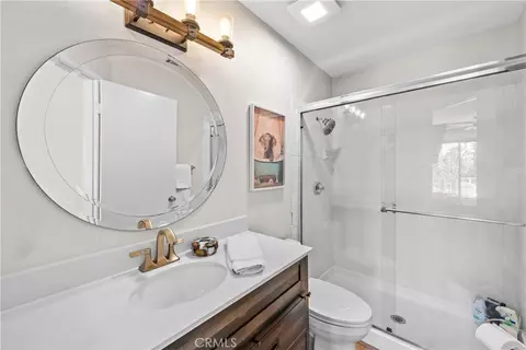Bath - 79797 Olympia, La Quinta, CA 92253 photo 4 of 4