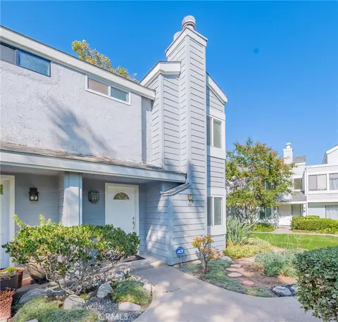 7 Wilking Dr, Irvine, CA 92620