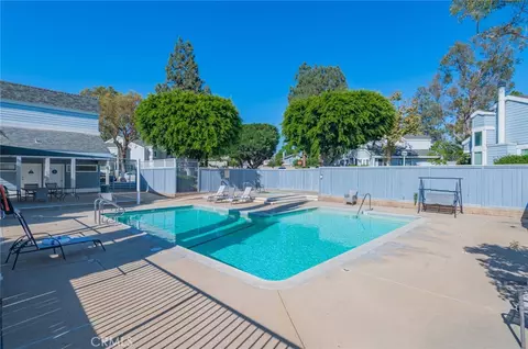 Exterior - 7 Wilking Dr, Irvine, CA 92620 photo 5 of 7