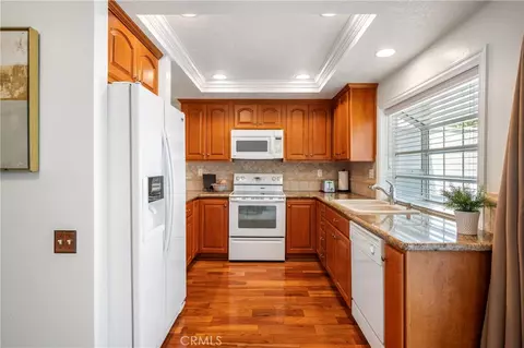 Kitchen - 7 Wilking Dr, Irvine, CA 92620 photo 2 of 3