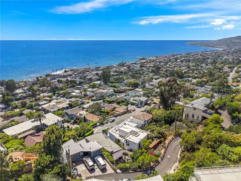 View/Area - 2166 Ruby Pl, Laguna Beach, CA 92651 photo 1 of 6