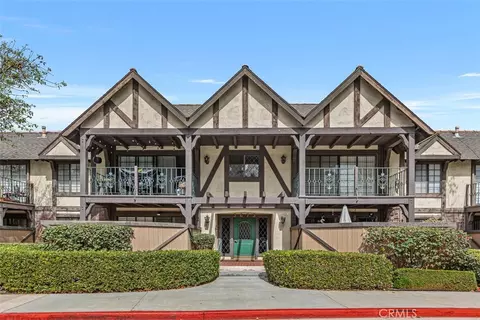 3673 S Bear St #C, Santa Ana, CA 92704