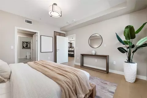 Bedroom - 39 S Los Robles Ave #6020, Pasadena, CA 91101 photo 4 of 4