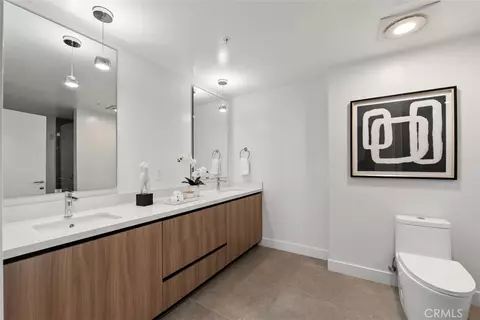 Bath - 39 S Los Robles Ave #6020, Pasadena, CA 91101 photo 3 of 5