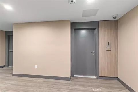 Entry Way - 39 S Los Robles Ave #6020, Pasadena, CA 91101 photo 1 of 3