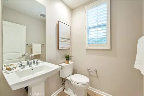 Bath - 146 Rotunda, Irvine, CA 92620 photo 1 of 3