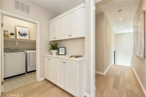 Entry Way - 146 Rotunda, Irvine, CA 92620 photo 4 of 4