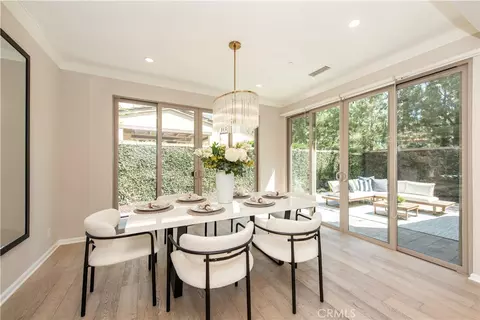 Dining - 146 Rotunda, Irvine, CA 92620 photo 2 of 2