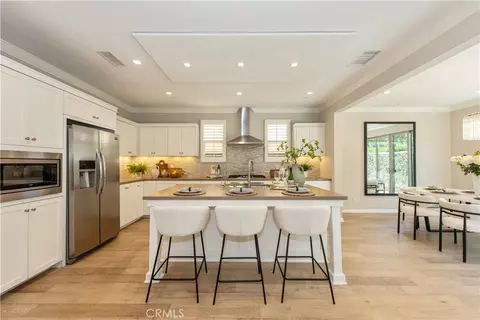 Kitchen - 146 Rotunda, Irvine, CA 92620 photo 2 of 4