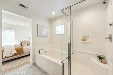 Bath - 2870 N Glassell, Orange, CA 92865 photo 6 of 7