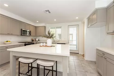 Kitchen - 2870 N Glassell, Orange, CA 92865 photo 3 of 4