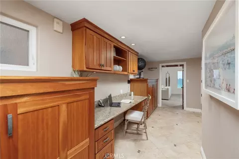 Entry Way - 6911 E Seaside, Long Beach, CA 90803 photo 1 of 1