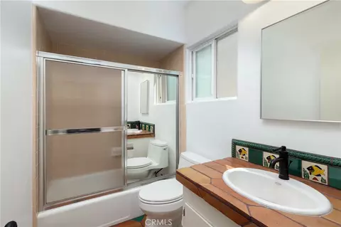 Bath - 6911 E Seaside, Long Beach, CA 90803 photo 4 of 4
