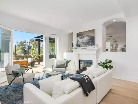 Living - 1210 Clos Duval, Bonsall, CA 92003 photo 2 of 10