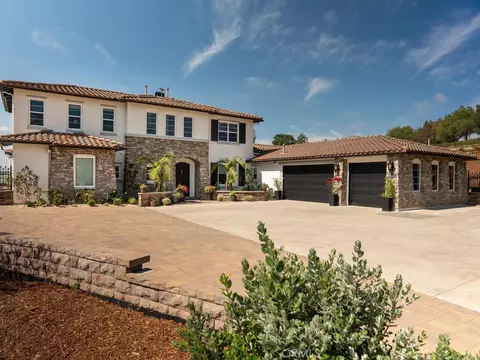 Exterior - 1210 Clos Duval, Bonsall, CA 92003 photo 3 of 12