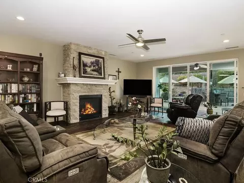 Living - 1406 Devin, Fallbrook, CA 92028 photo 1 of 4