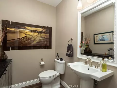 Bath - 1406 Devin, Fallbrook, CA 92028 photo 5 of 5