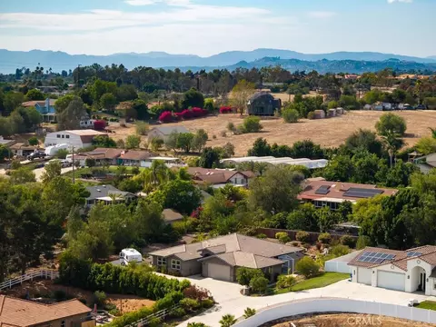 View/Area - 1406 Devin, Fallbrook, CA 92028 photo 10 of 19