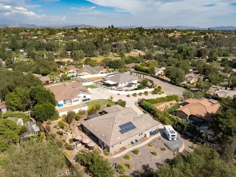 View/Area - 1406 Devin, Fallbrook, CA 92028 photo 8 of 19