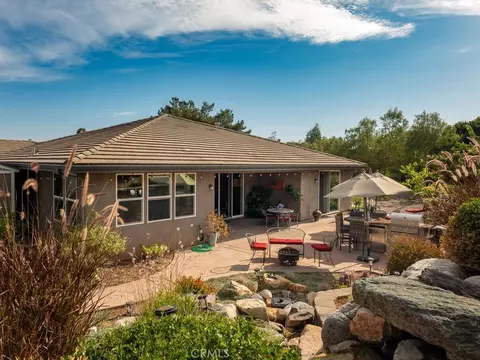 Exterior - 1406 Devin, Fallbrook, CA 92028 photo 9 of 18