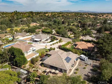 View/Area - 1406 Devin, Fallbrook, CA 92028 photo 7 of 19