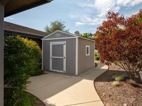 Exterior - 1406 Devin, Fallbrook, CA 92028 photo 3 of 18