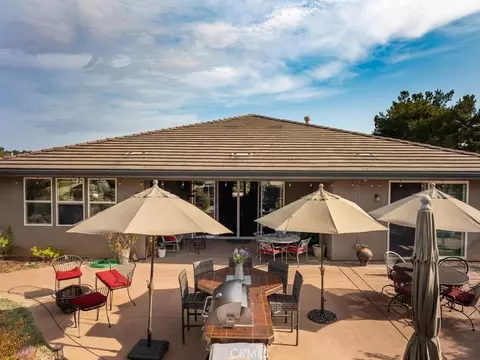 Exterior - 1406 Devin, Fallbrook, CA 92028 photo 8 of 18