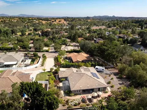 View/Area - 1406 Devin, Fallbrook, CA 92028 photo 6 of 19