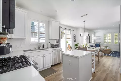 Kitchen - 24 Thorp Spg, Ladera Ranch, CA 92694 photo 2 of 3