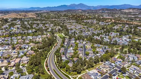 View/Area - 24 Thorp Spg, Ladera Ranch, CA 92694 photo 2 of 4
