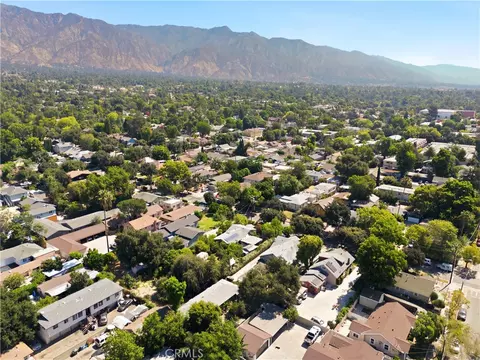 View/Area - 823 N Madison Ave, Pasadena, CA 91104 photo 4 of 4