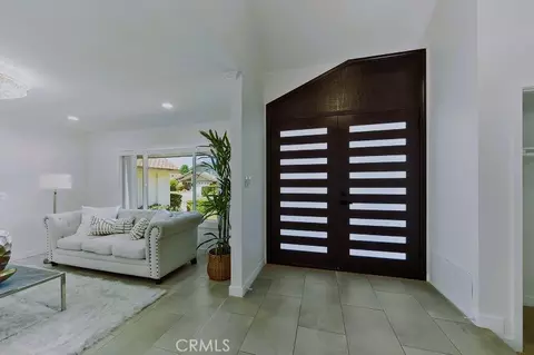 Entry Way - 14532 Westfall Rd, Tustin, CA 92780 photo 1 of 3
