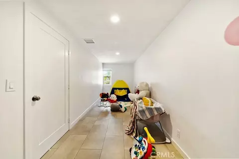 Entry Way - 14532 Westfall Rd, Tustin, CA 92780 photo 2 of 3