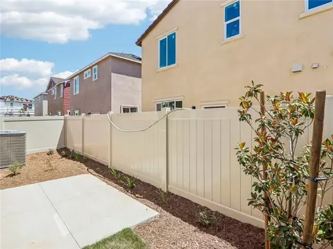 Exterior - 40118 Campos Elegantes, Temecula, CA 92591 photo 3 of 5