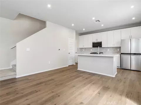Kitchen - 40118 Campos Elegantes, Temecula, CA 92591 photo 1 of 5