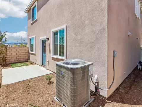 Exterior - 40118 Campos Elegantes, Temecula, CA 92591 photo 5 of 5