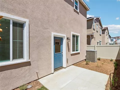 Exterior - 40118 Campos Elegantes, Temecula, CA 92591 photo 4 of 5